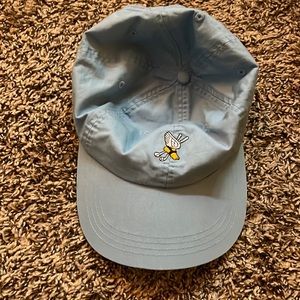Winged foot golf hat